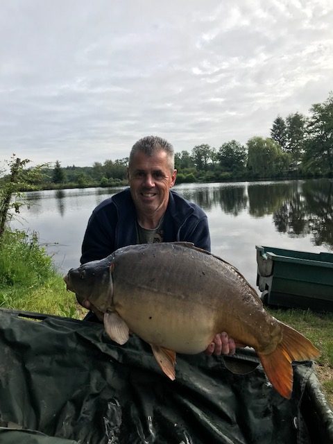 Carp caught at Lodge Lakes French carp fishing holiday — Not the Northern Twats