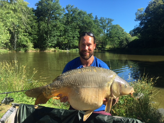 Carp caught at Lodge Lakes French carp fishing holiday — Billy no mates