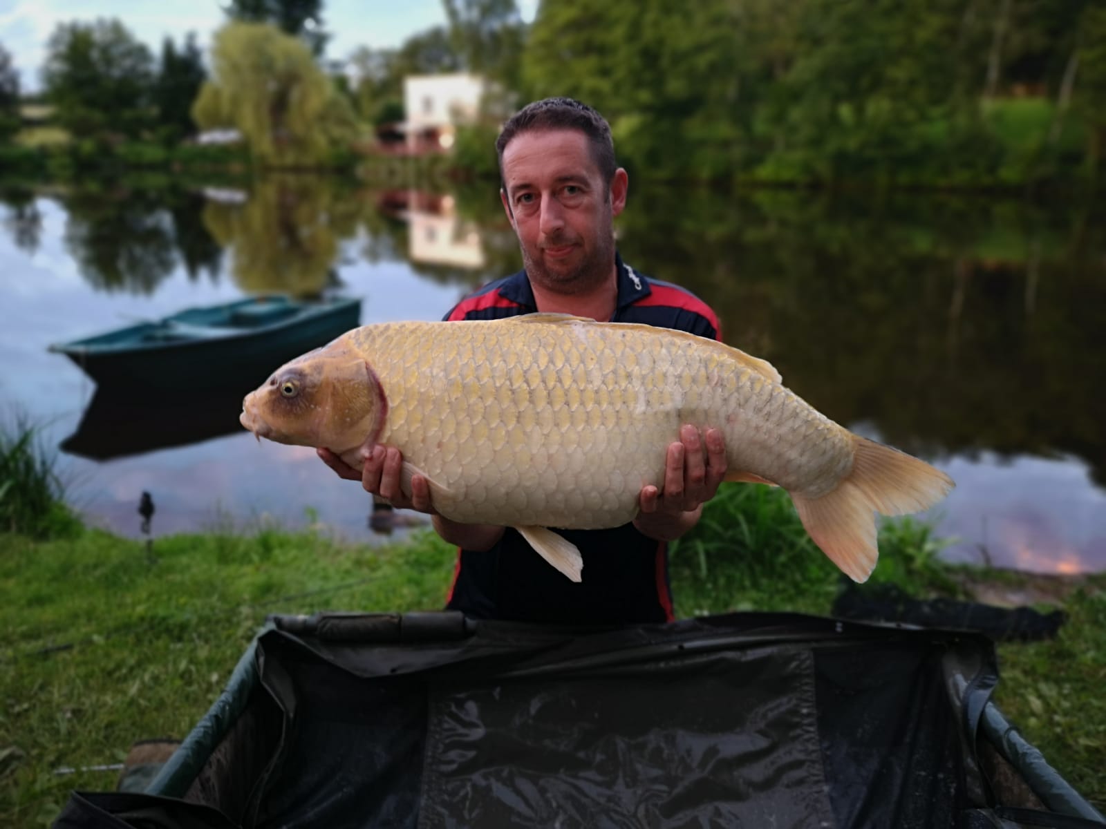 Carp caught at Lodge Lakes French carp fishing holiday — Richard & Tommy
