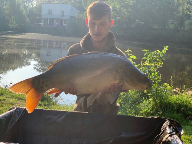 Carp caught at Lodge Lakes French carp fishing holiday — Nathan & Family