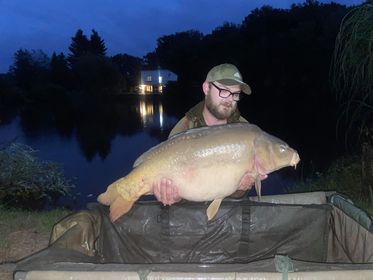 Carp caught at Lodge Lakes French carp fishing holiday — The Bromleys – At the Lodge Lake
