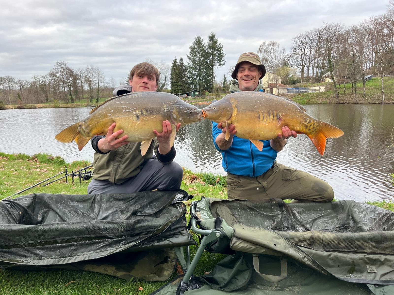 Carp caught at Lodge Lakes French carp fishing holiday — Popper aux cerises